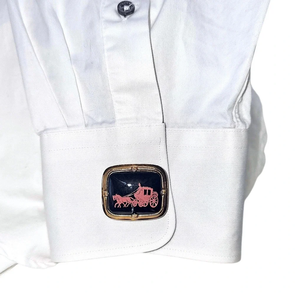 MCM‎ VTG Cufflinks Black Enamel Pink-tone 17th Century Horse and Carriage Scene